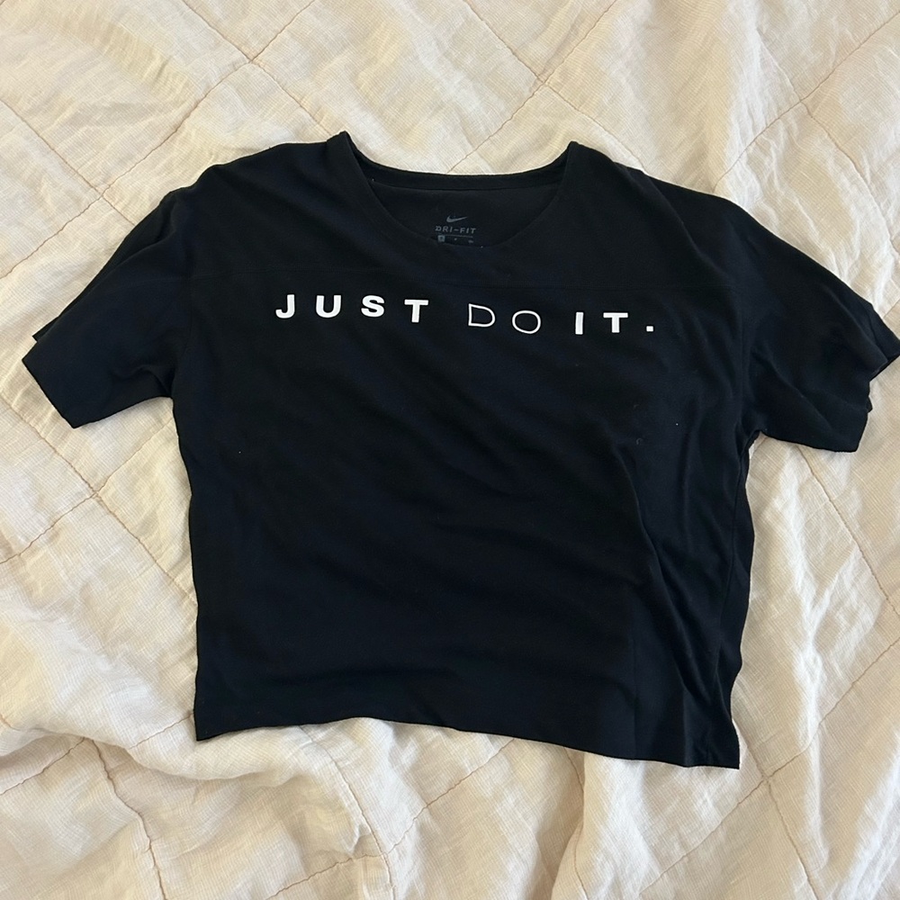 Nike crop t shirt